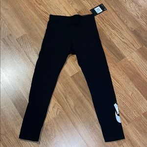 Women’s Nike Leggings